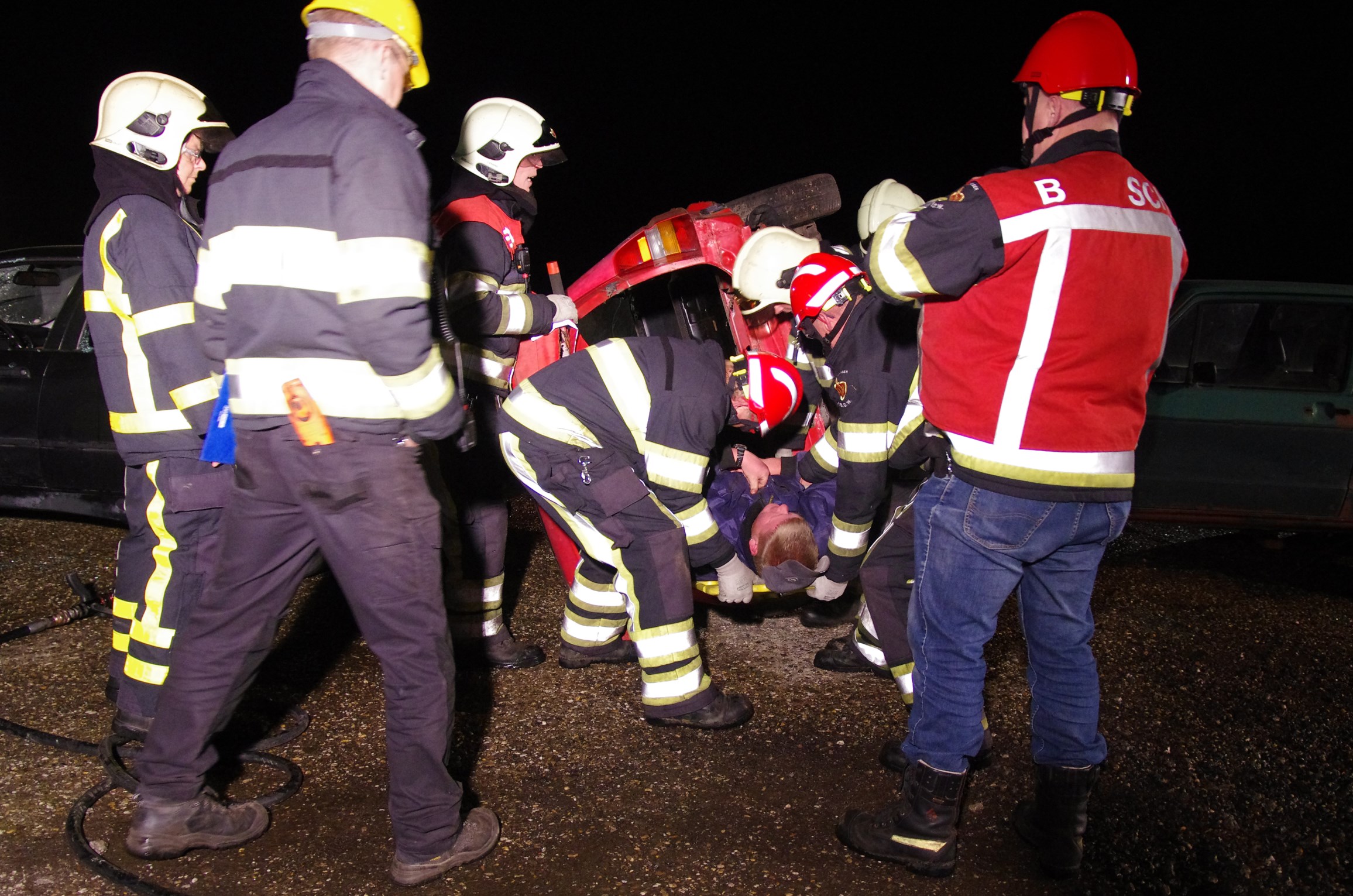brandweer oef1 Oefening brandweer Scherpenzeel Kuinre